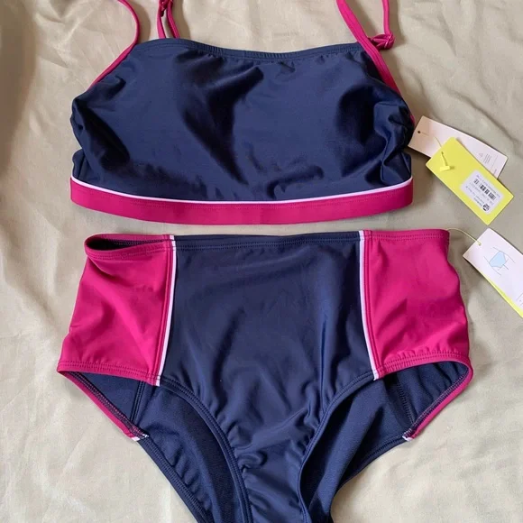All In Motion women’s swimsuit 2 pc cranberry/ Navy size M - Picture 3 of 7